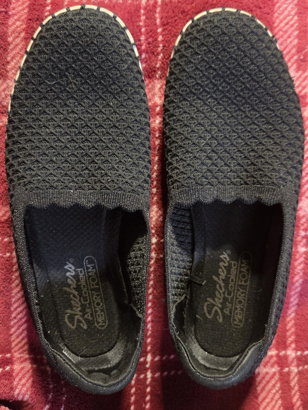 Skechers Black Knit Slip-On Flats with Scallop Trim